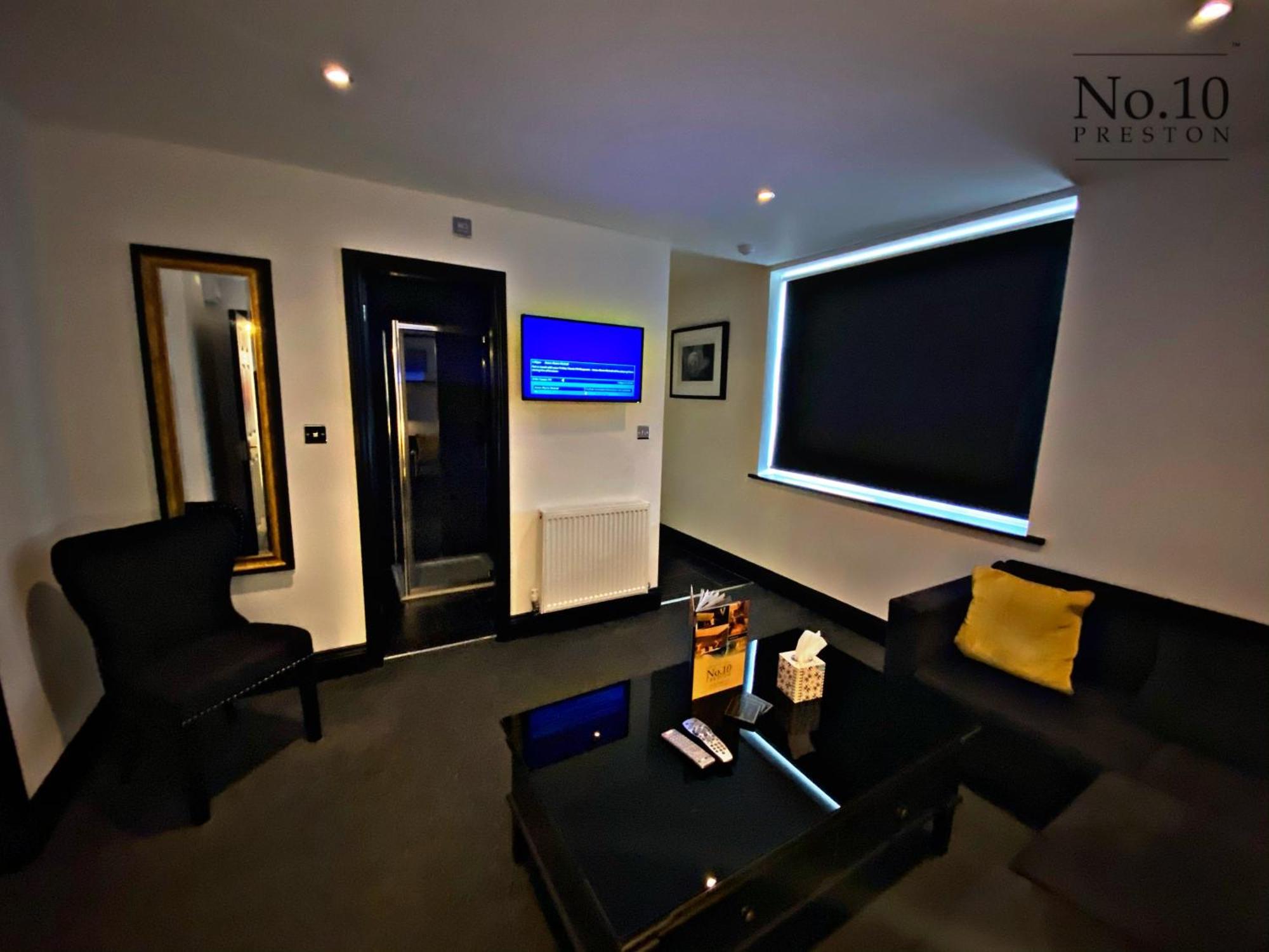 No.10 Preston Otel Preston  Dış mekan fotoğraf