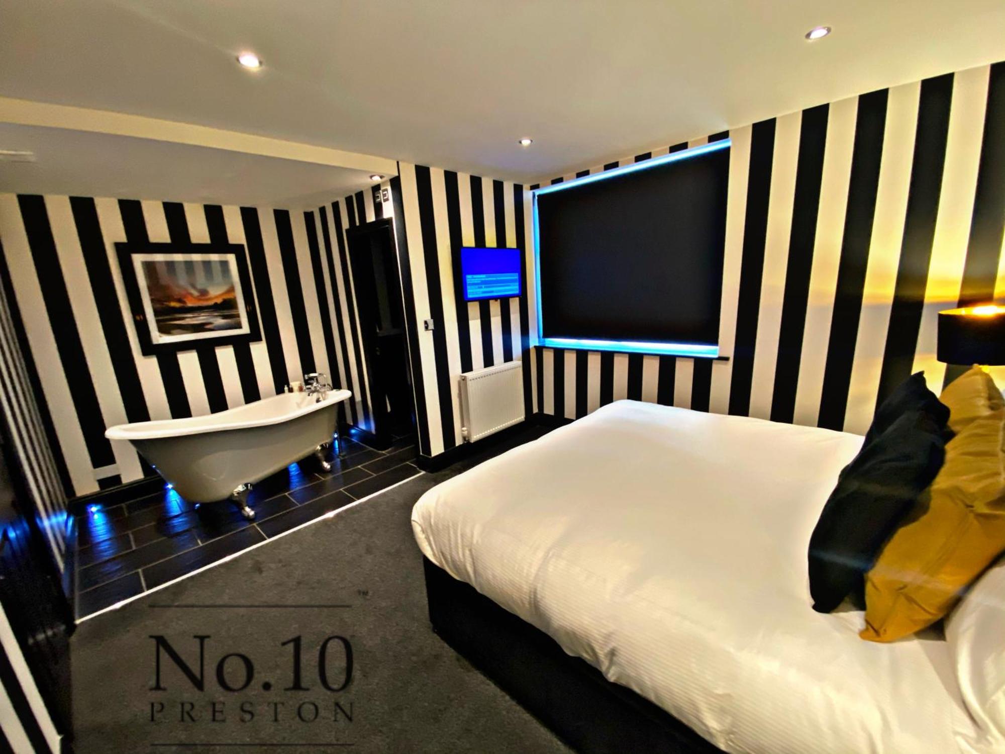 No.10 Preston Otel Preston  Dış mekan fotoğraf