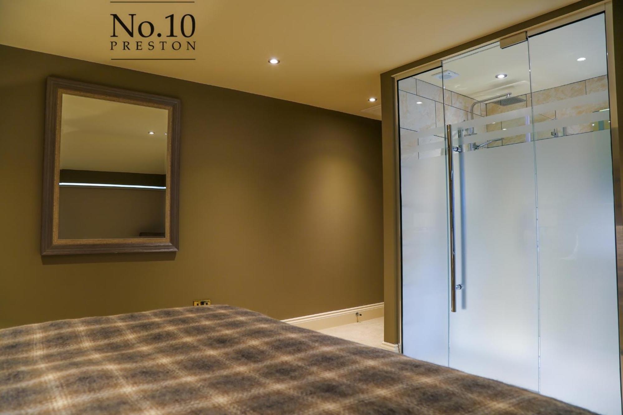 No.10 Preston Otel Preston  Dış mekan fotoğraf